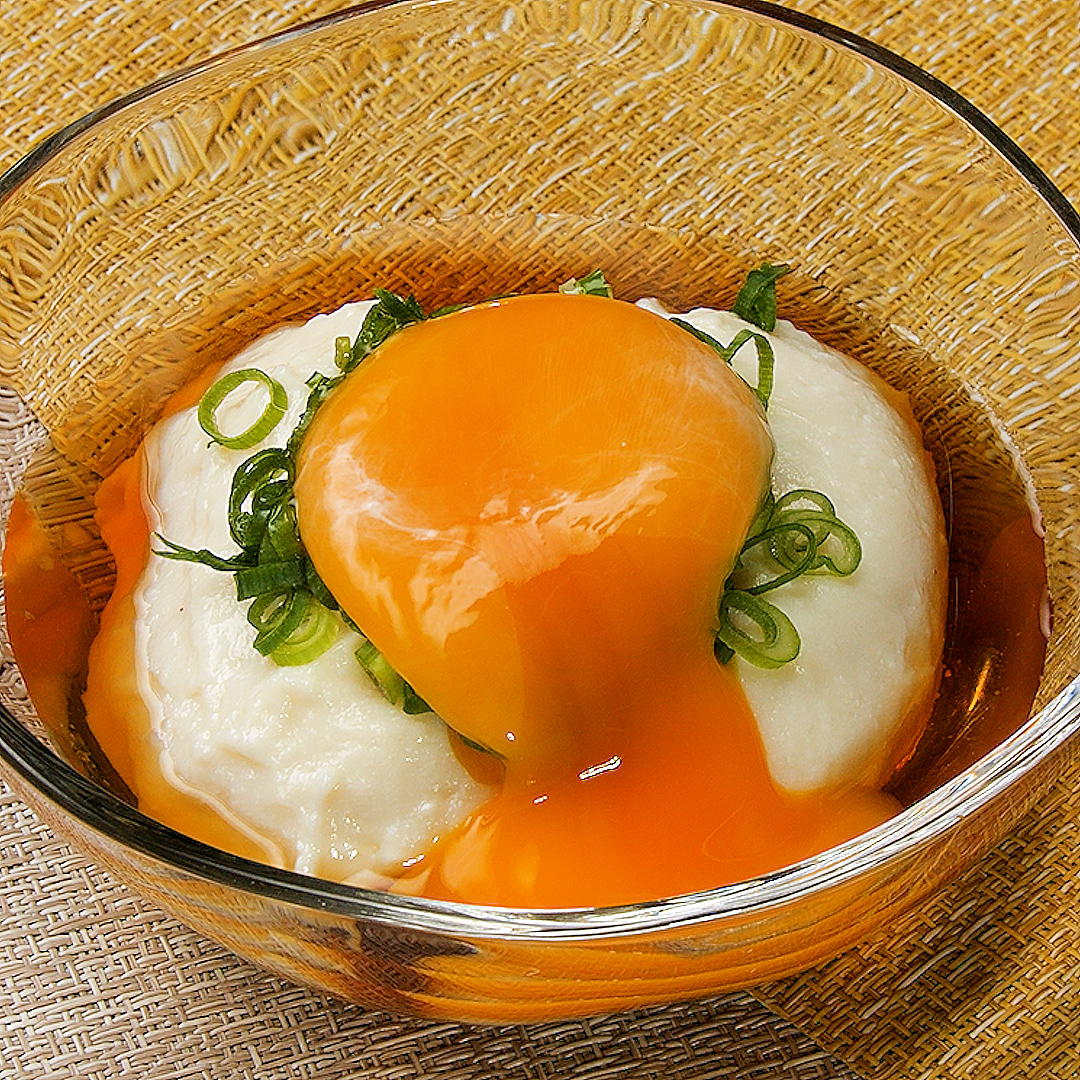 TastyJapan's tweet photo. 【いつもの豆腐が100倍旨くなる❤️】簡単にもっちもち！

絶品おつまみレシピこちら😋🔻
https://t.co/qh5mdXZzHw https://t.co/mCSkIxy2Y9