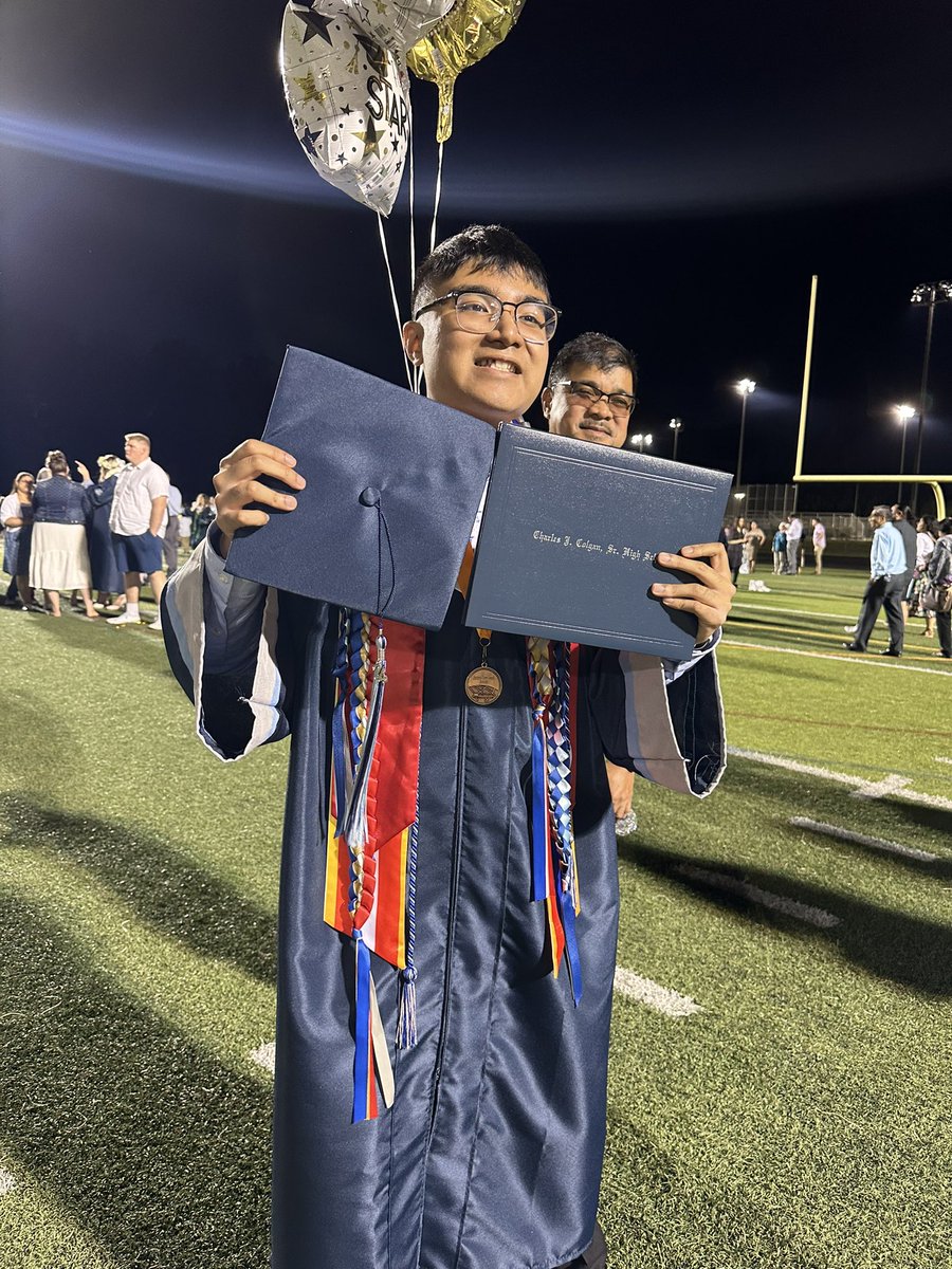 I made it!!! Colgan, Thank you for everything! Project Search, here I come! #classof24 👨‍🎓🦈💙