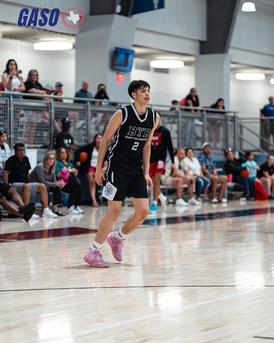 #GASO Bryan Shoot-Out 𝙏𝙤𝙥 𝙋𝙚𝙧𝙛𝙤𝙧𝙢𝙚𝙧𝙨 🏀 —————————————————— 📸 Zayth Guerrero - @BTB_Select_SA Robles Maverick Larson - @TexasAttackMBB Miller 17u Jeff Sutton - @TempleLifeHoops 17u RC Herrin - 3d Team Bizness Jarius Jackson - @HDToros Elite Jayden Stewart -