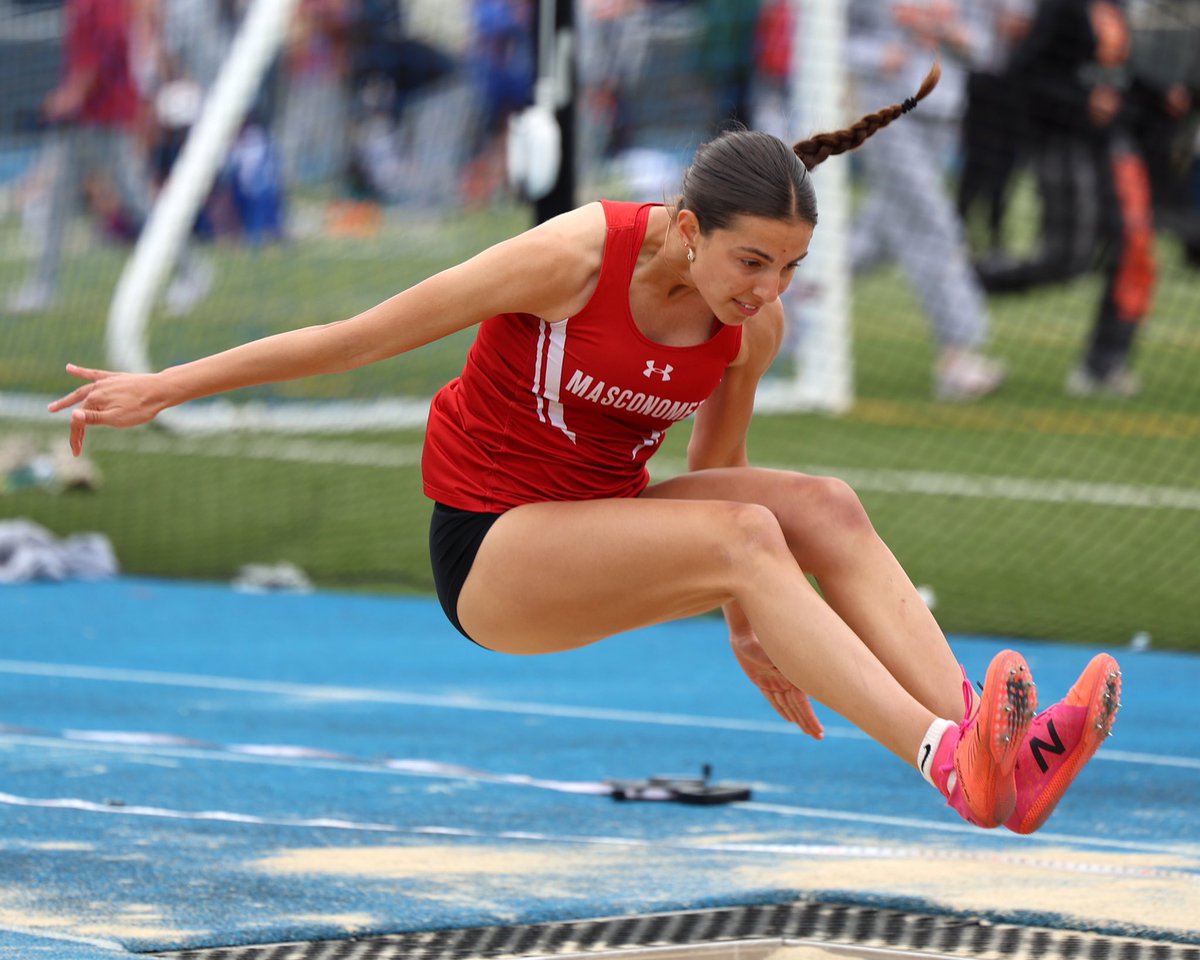 Lauren Boughner makes the Long Jump Finals at 2024 All States (Meet of Champions) #RiseTogether #BigTime 🔥⚡️🔥 
(Amazing photo courtesy of T. Gibeau)