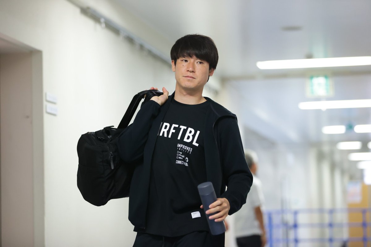 yscc1986's tweet photo. 🔵🟠

📸🚌💨
                                 
⚽明治安田J3リーグ第15節
🆚#テゲバジャーロ宮崎
👑#株式会社会計工房スペシャルマッチ

🔽 #DAZN でのご視聴は
https://t.co/Nt1GYRB0jp

#yscc #一戦集中 https://t.co/F4eDso1v6Y