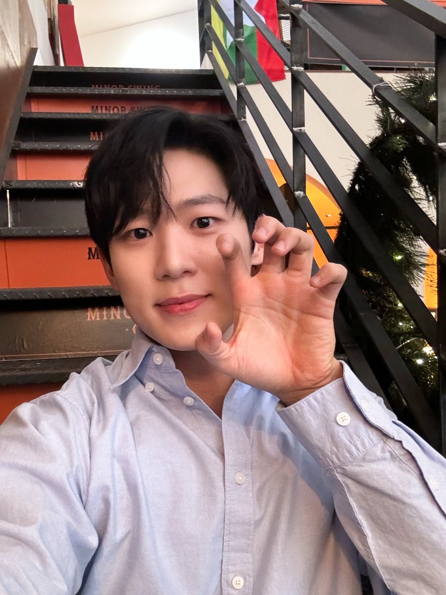 Libelante Debut 1st Anniversary🩵

#Libelatne #리베란테
#Libelante_1st_Anniversary #리베란테_데뷔_1주년 
#정승원 #JungSeungWon