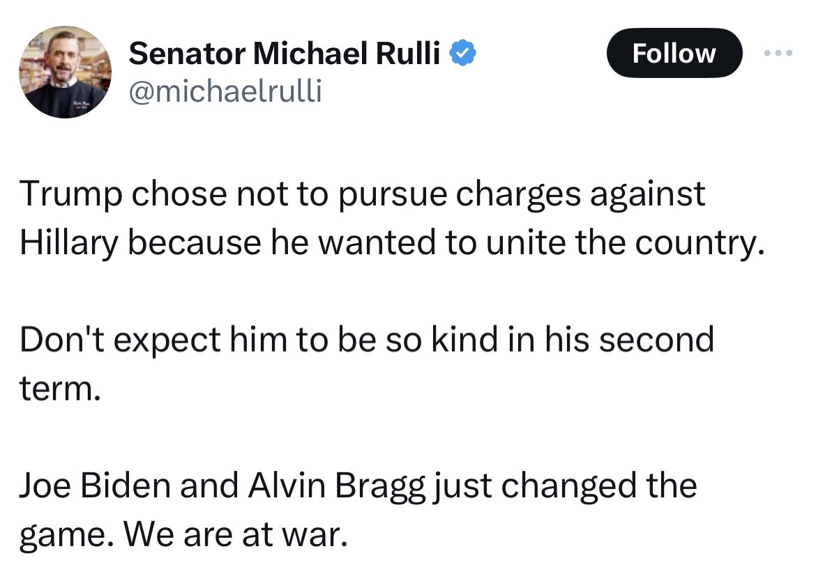 TheJFreakinC's tweet photo. Oh, is THAT why Hillary wasn’t charged?!? Not bc the FBI clearly stated, “We cannot find a case that would support bringing criminal charges…” and feel free to watch my video further explaining why 🎶Republicans are fucking dumb🎶 https://t.co/BinYj1yHUw