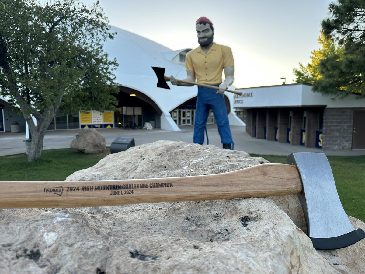 Mesa_FB's tweet photo. Mesa is the 2024  @NAU_Football High Mountain Challenge Champions! #BAM #CarryOn #WeAreMesa @Coachbwright4 @CoachKlecka @MesaHSathletics @JUSTCHILLY @CoachPerrone @JeffHecklinski https://t.co/yyOstRkXvm