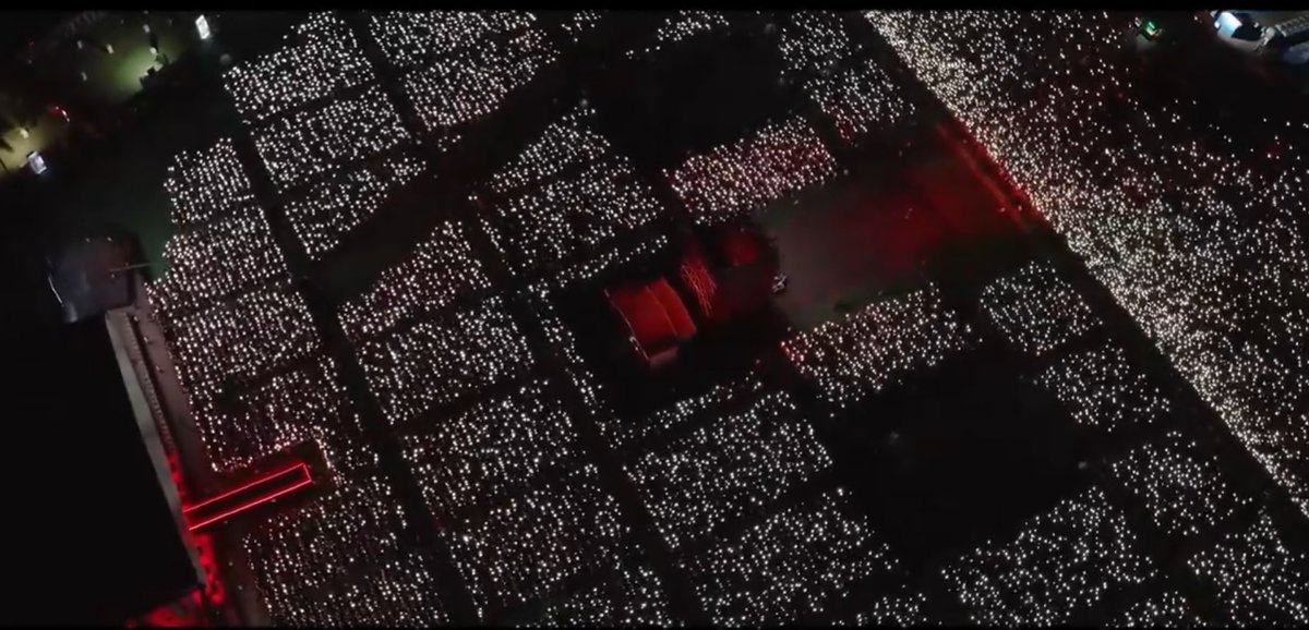 fourlokolou's tweet photo. LOUIS TOMLINSON YOU DID THAT https://t.co/5SBdpO0ylj