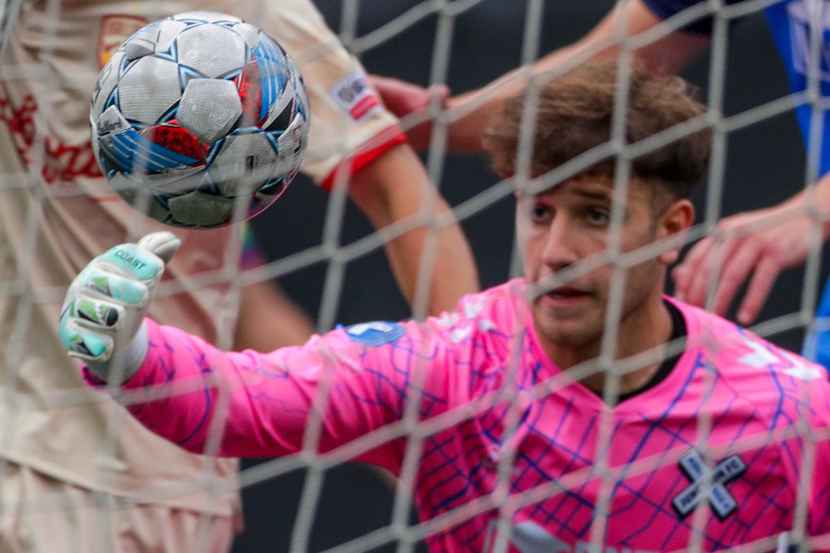 CSS_Futures's tweet image. Four favorite first half photos as @GoBallardFC leads @ws_junctionfc at the halfway mark by a score of 3-0.

Photos by our photographer on assignment, @RioGiancarlo!

#UpTheBridges #BallardFC #WalkAllWays #WSJunctionFC