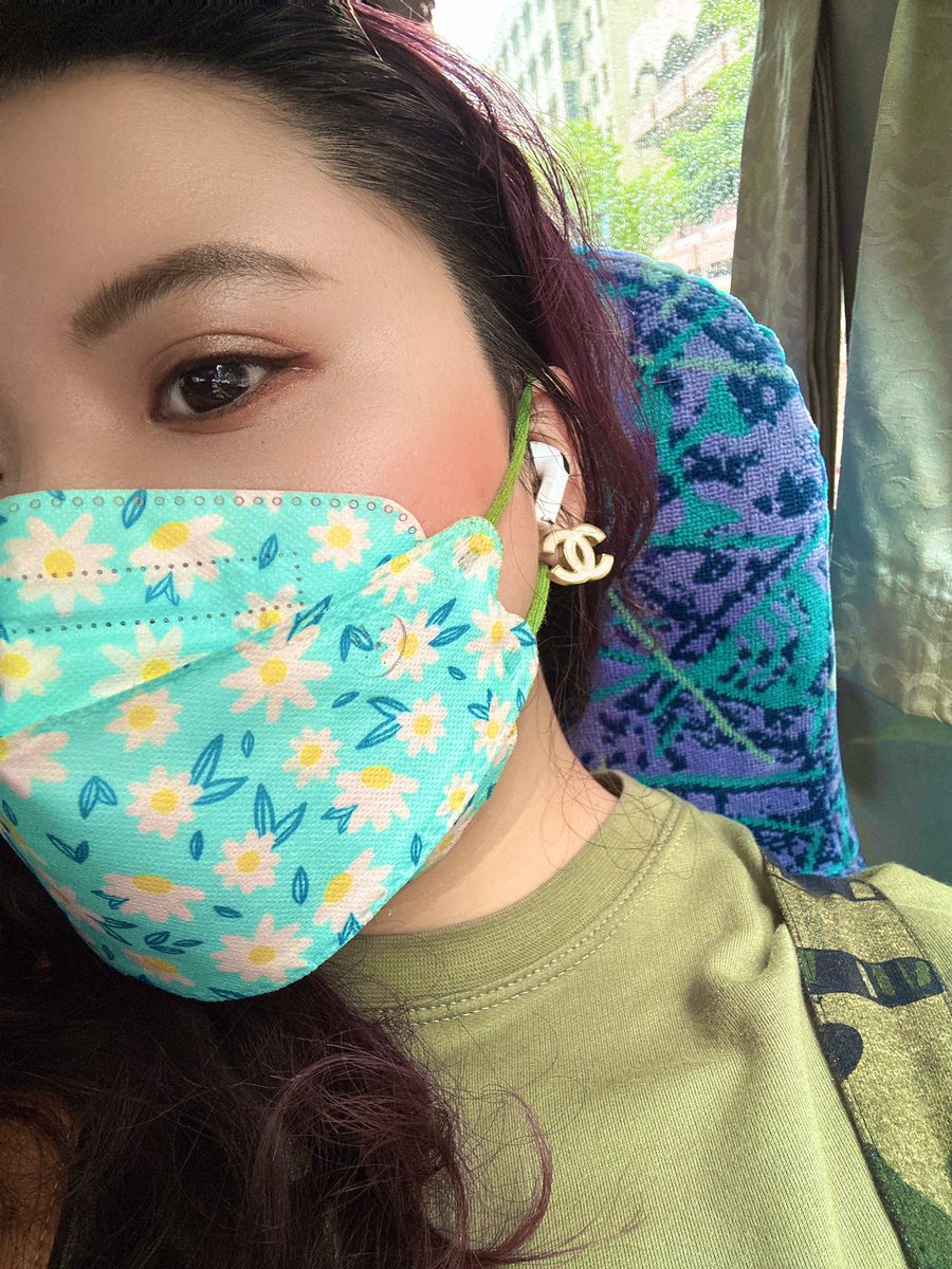 HiYun1OO6's tweet photo. 我還是好想睡覺🤧 https://t.co/ekCBgkQFgq