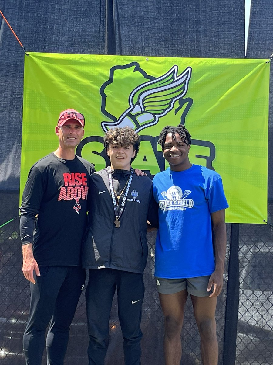 Derek Brown tweet media