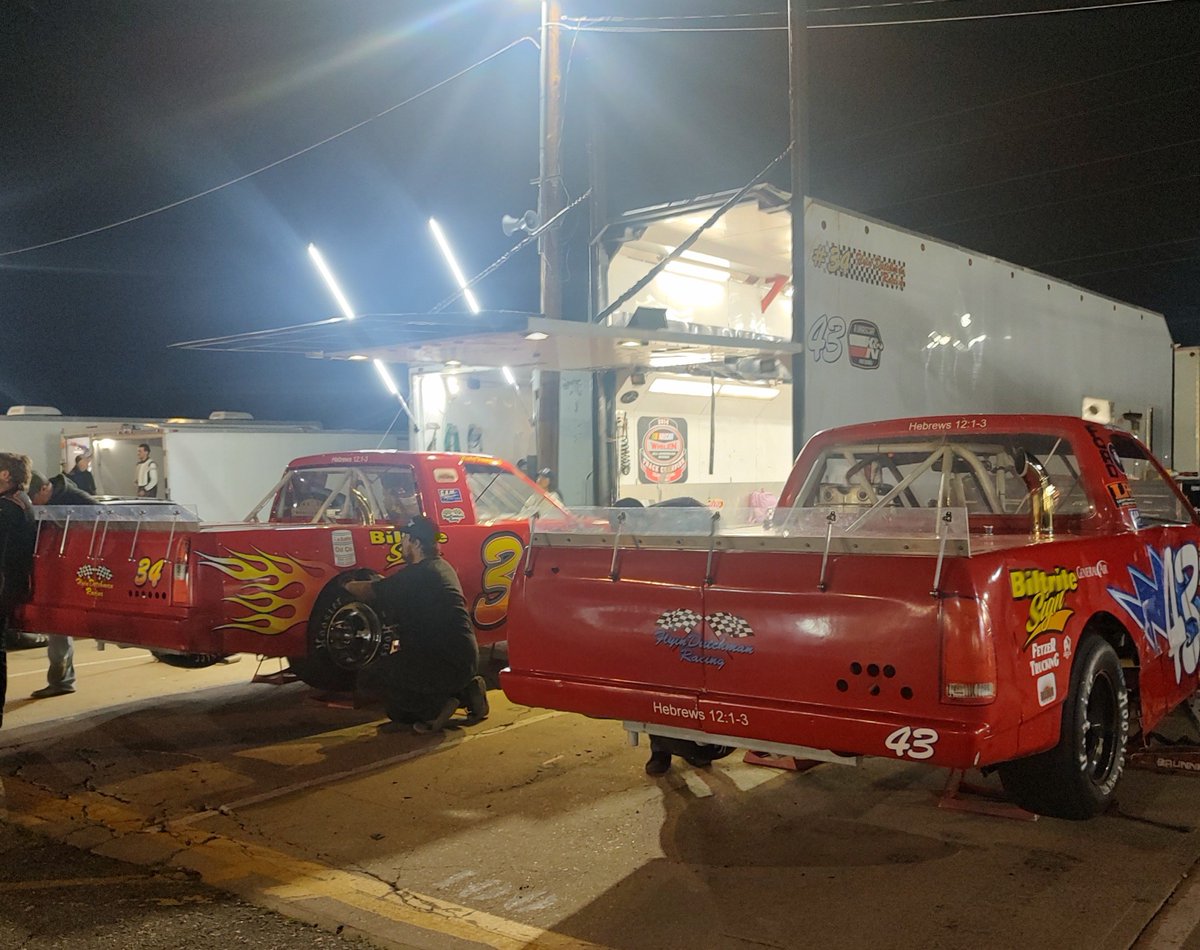 KodyRacing's tweet photo. Kody had a right front tire go down near the beginning of the race and had to pull off to change it, so he finished 6 laps down.
Rudy got hung out on the upper groove also near the beginning and lost some ground. He came across the line in the 7th position. https://t.co/uc8xqBWRBt