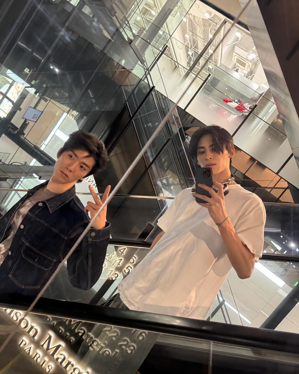 tg_228511's tweet photo. 240602 #턍균 https://t.co/5UgkTDbtLT