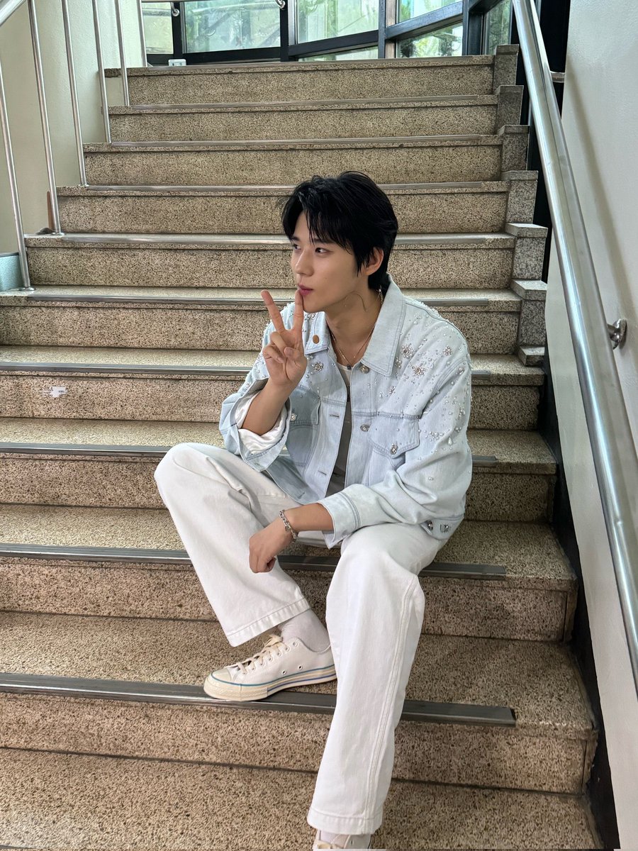 SANGMIDN's tweet photo. ✌🏻 https://t.co/BpjJL1k4Gh