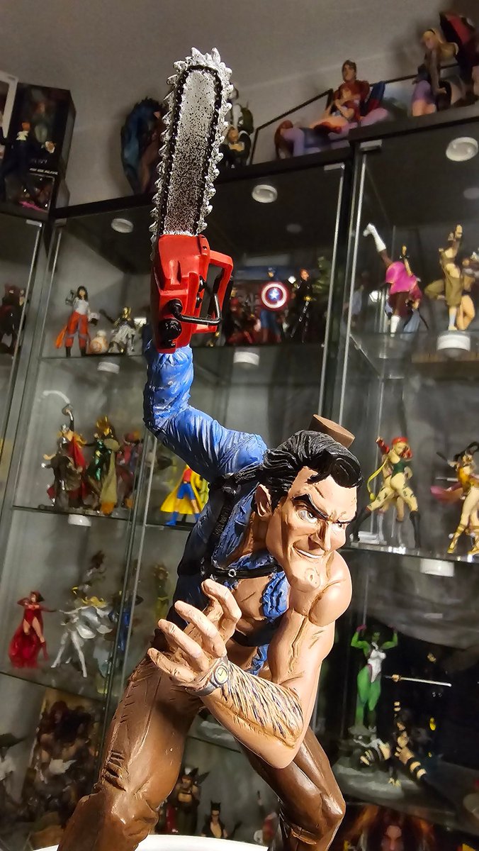 NerdsNeverSleep's tweet photo. Figure Friday 5/31/24
Hail to the KING baby! This is the amazing J Scott Campbell Ash from Army of Darkness
#horror #evildead #armyofdarkness #ash #brucecampbell #ashwilliams #horrormovies #jscottcampbell #dynamicforces #chainsaw #boomstick #hailtotheking https://t.co/jKDeqAiSs9