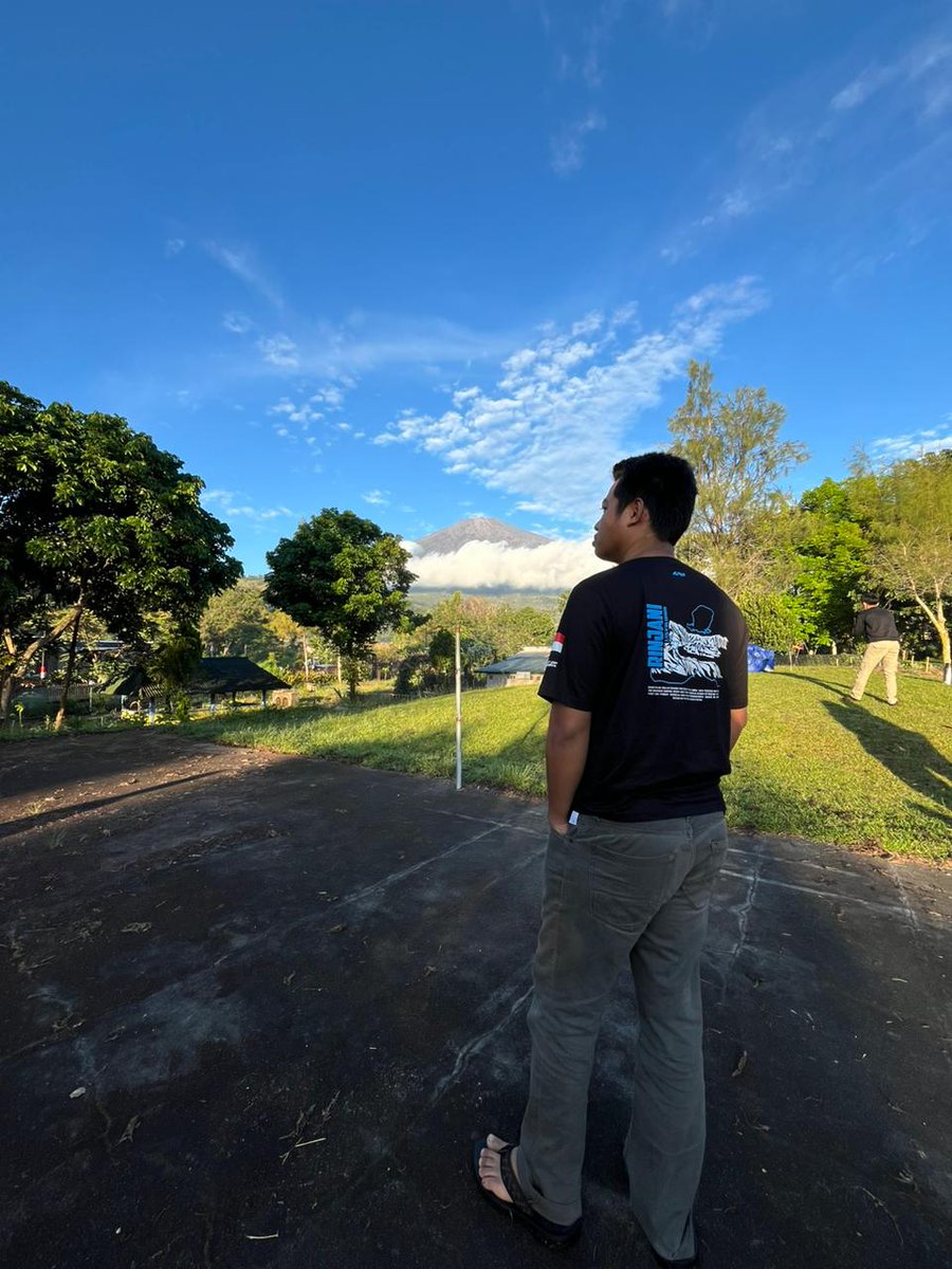 Bernostalgia , masa sebelum negara apienyerang