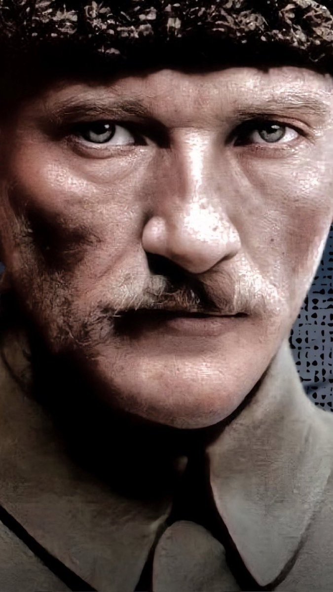 "Türklük esastır." #Atatürk