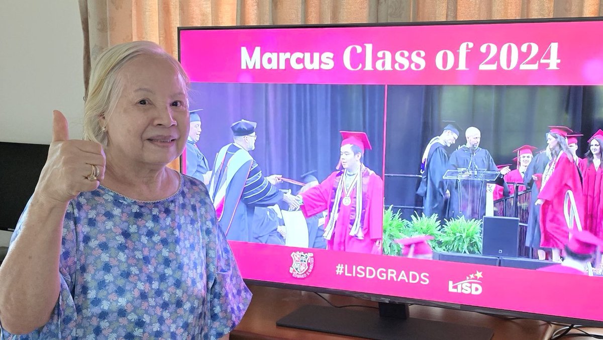 Nanook13's tweet photo. Thank you @LewisvilleISD @Marcus_HS @loridrapp for the graduation ceremony livestream. My mom & siblings watched & cheered for Thomas all the way from Thailand! β€οΈ
#LISDgrad #LISDgrads #OneLISD #LISDalumni #WeAreMarcusWeAreOne https://t.co/kcPsjTP1wR