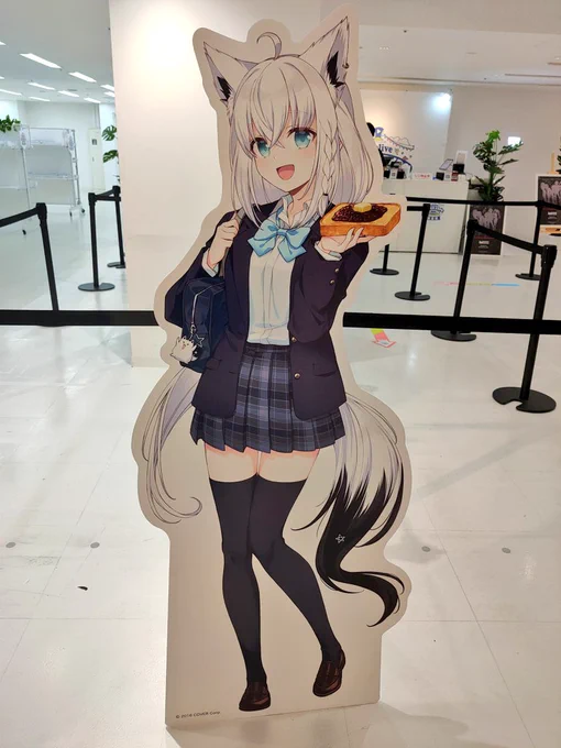 行ってきた!てっきり制服見れるだけかと思ったらEXPOのPOPも見れたのね かわいい〜 #ホロライブEXPO2024_後夜祭