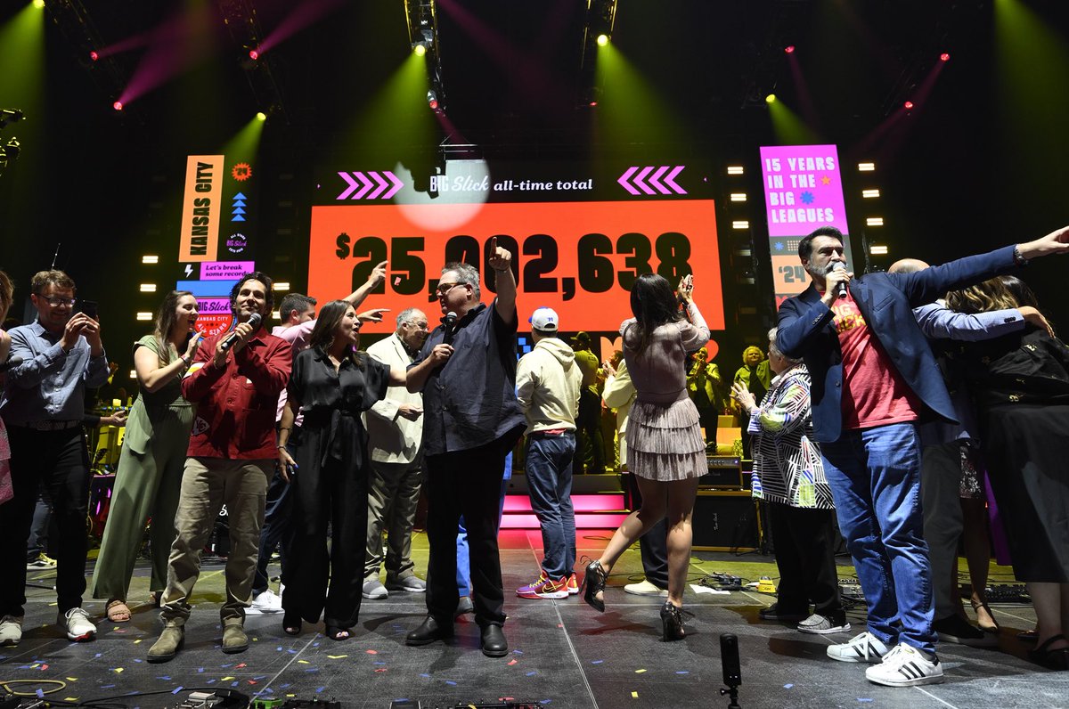 Sharon Hoffmann tweet media