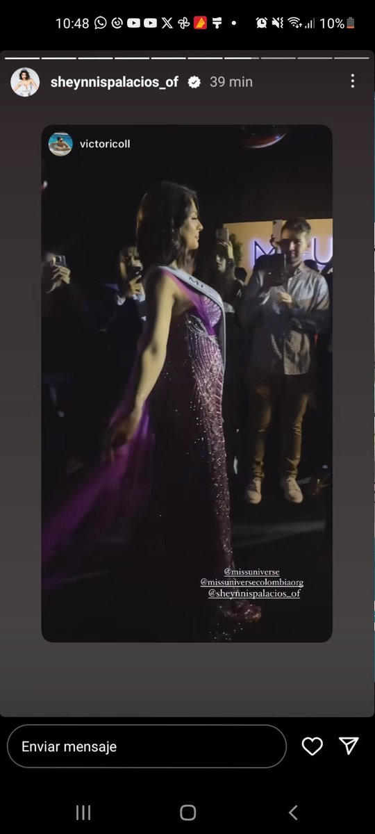 AlonzoBethy's tweet photo. @SoyOtraAriana Esta gorda o emvarazada la miss universo? https://t.co/sA1H416Mq9