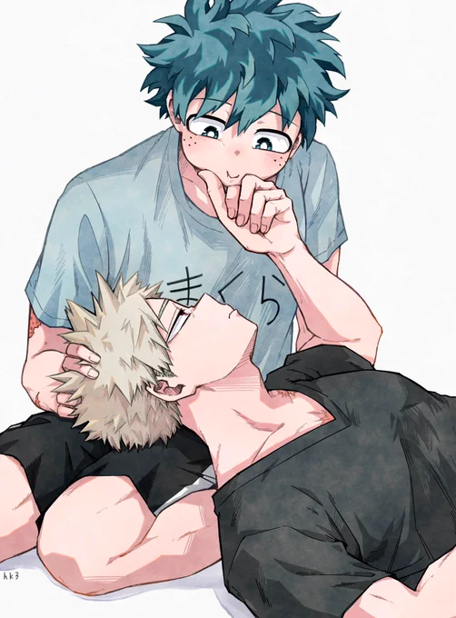 勝デ 