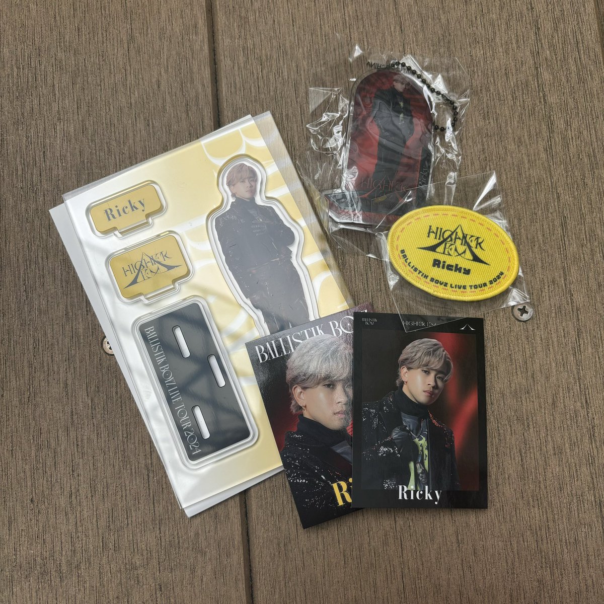 ssspm07's tweet photo. higher ex BALLISTIK BOYZ
アクスタ　フォトカード　ガチャ
交換
【譲】 奥田力也 海沼流星 砂田将宏 加納嘉将
【求】 松井利樹

6/2(日) 東京ガーデンシアター現地にて交換可
#バリ交換 #higherex https://t.co/xOSmTi4Jw1