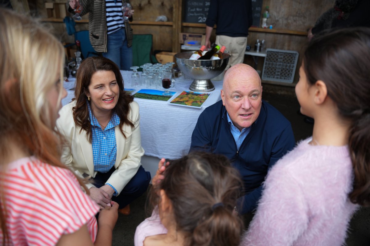 chrisluxonmp's tweet image. From 31 July this year, average income households will receive tax relief of up to $102 a fortnight. On top of that, eligible families will receive a FamilyBoost childcare payment of up to $150 per fortnight.

@nicolawillismp and I got out to the Clevedon Village Farmers Market…