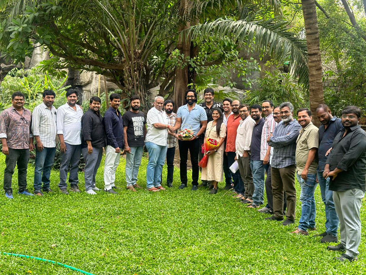 Teju_PRO's tweet photo. Telugu Film PRO's Association members had the pleasure of meeting MAA President @iVishnuManchu
@YourTFPA had a wonderful time and enjoyed the lunch hosted by you ❤️ Looking forward to the highly anticipated film, #Kannappa 💥
#ManchuVishnu #MAA #TFPA https://t.co/GdPKbe0rsx