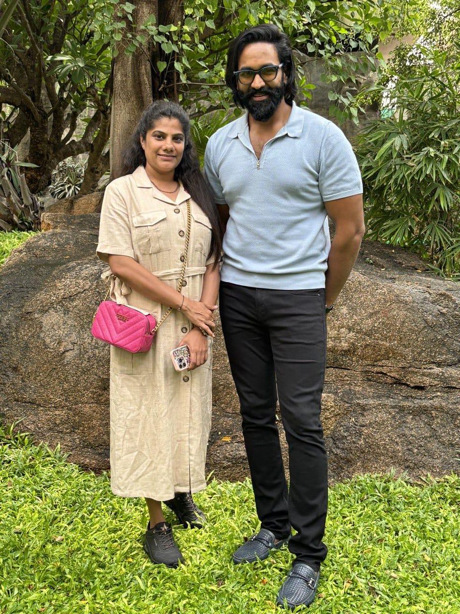 Teju_PRO's tweet photo. Telugu Film PRO's Association members had the pleasure of meeting MAA President @iVishnuManchu
@YourTFPA had a wonderful time and enjoyed the lunch hosted by you ❤️ Looking forward to the highly anticipated film, #Kannappa 💥
#ManchuVishnu #MAA #TFPA https://t.co/GdPKbe0rsx