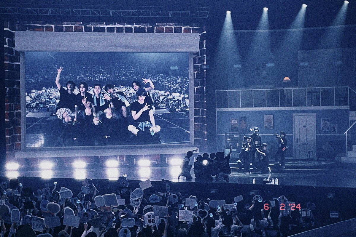 dayformjh's tweet photo. 𝓑𝓸𝔂𝓷𝓮𝔁𝓽𝓭𝓸𝓸𝓻 너무 아름다운 그룹이다 .. https://t.co/MUCQHXbjW9