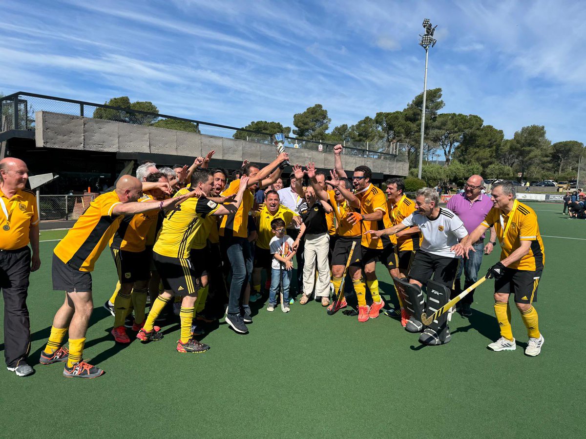 Federació Catalana de Hockey tweet media