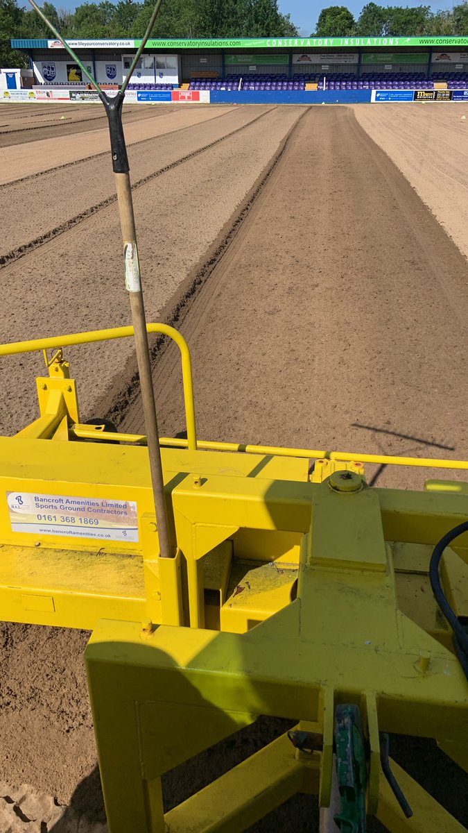 3 teams out making the most of the sunny conditions. Mowing one of our regular sites. Initial seeding and a seed bed preparation at the other to jobs. #football #sunnydays