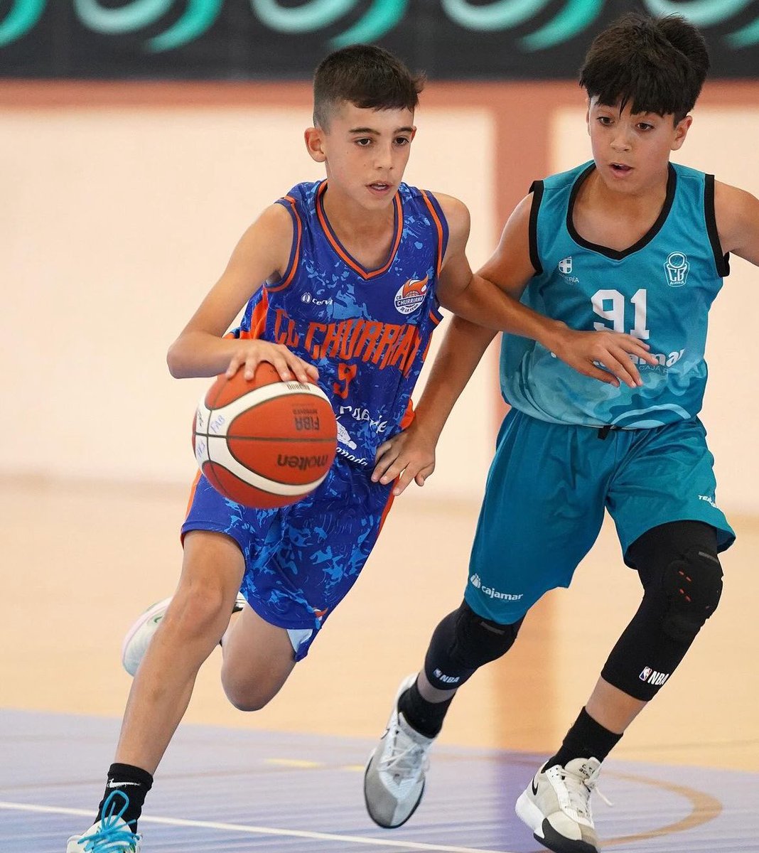 DElPerimetro's tweet photo. 👋🏻 ¡FINALIZA EL #CADEBAMM2024!

💔 @BaseFCBG se queda a las puertas de disputar el Campeonato de España tras perder el 3/4 puesto frente a @RealBetisBasket (65-105)

🙌 @CBChurriana ganó su ultimo encuentro y quedó en 15* posición

🫶 ¡Enorme temporada, chicos!

📸:@FAB_Andaluza https://t.co/7T4IkbEVBx