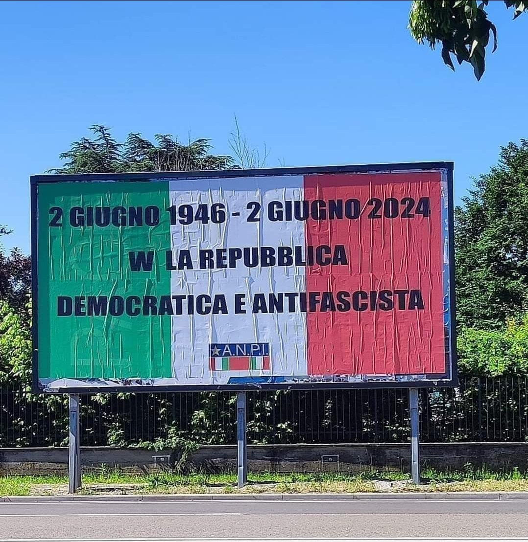 manginobrioches's tweet photo. Così, per promemoria (altro che #decima).

#2giugno #2giugno1946 https://t.co/Psq4dPH31s
