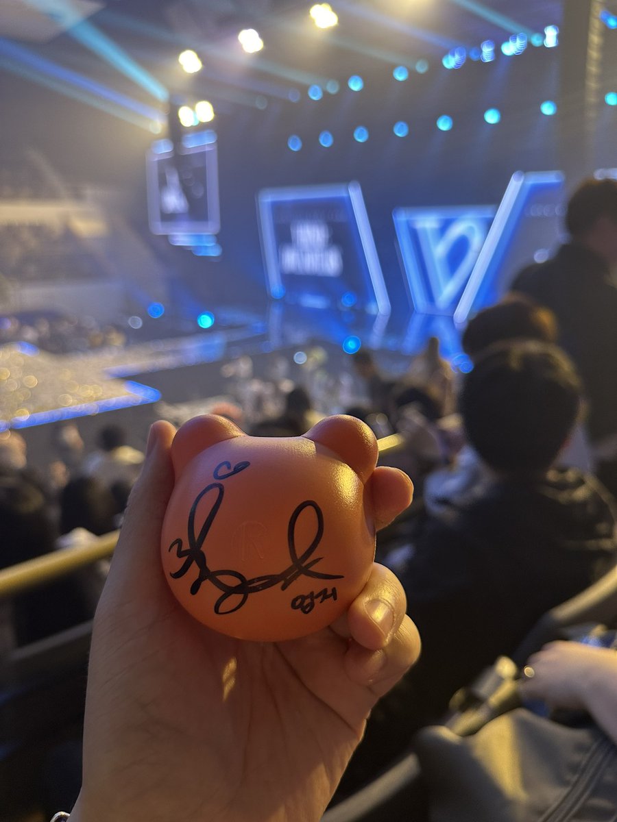 Jimmy | Edo tweet media