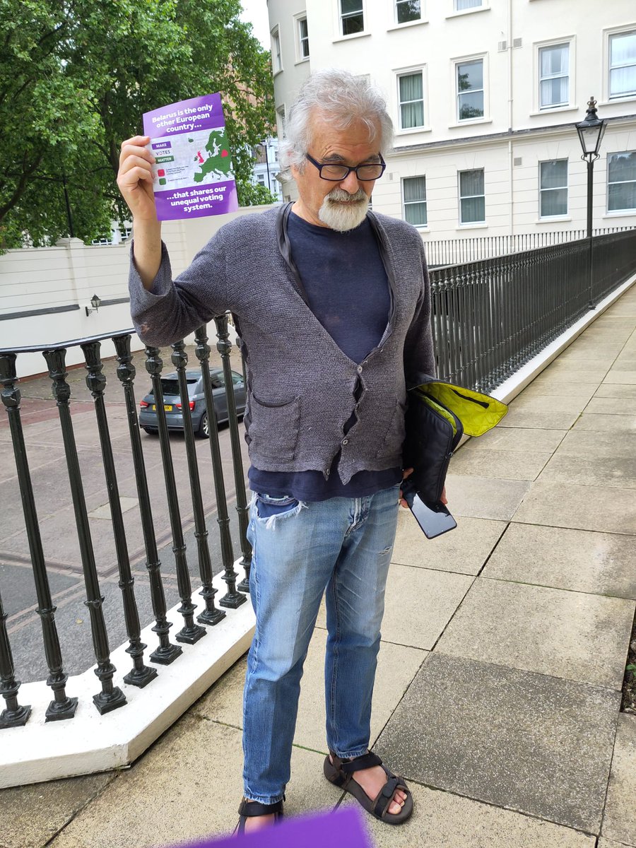 MVMNorthLondon's tweet photo. Another constituency where we're leafleting during the election campaign is Cities of London and Westminster. Here we are making our #doorstepdemand for #equalvotes around the Pimlico area, encouraging voters to think about electoral reform when they cast their vote in July! https://t.co/qdOSXhgky9