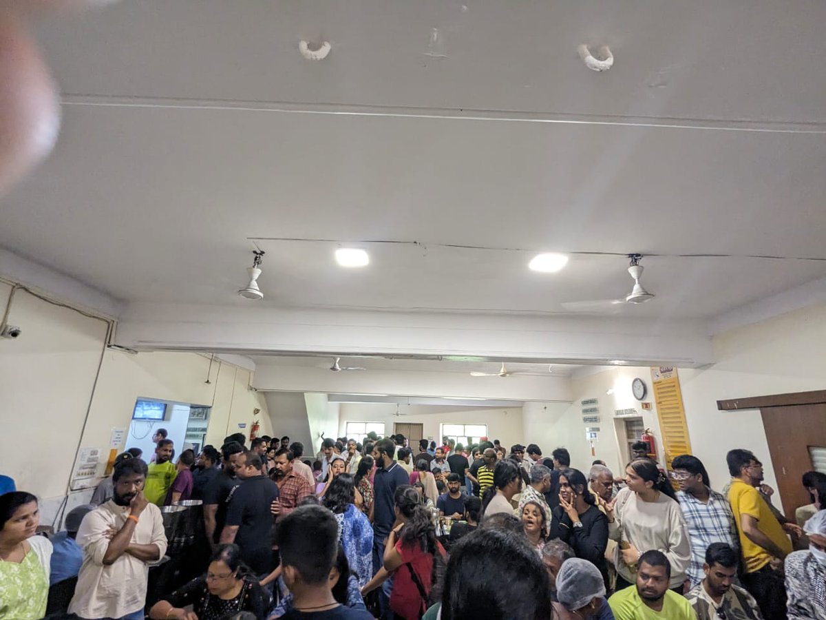 Sunday thrill activity.
📍 Shivaji Military Hotel