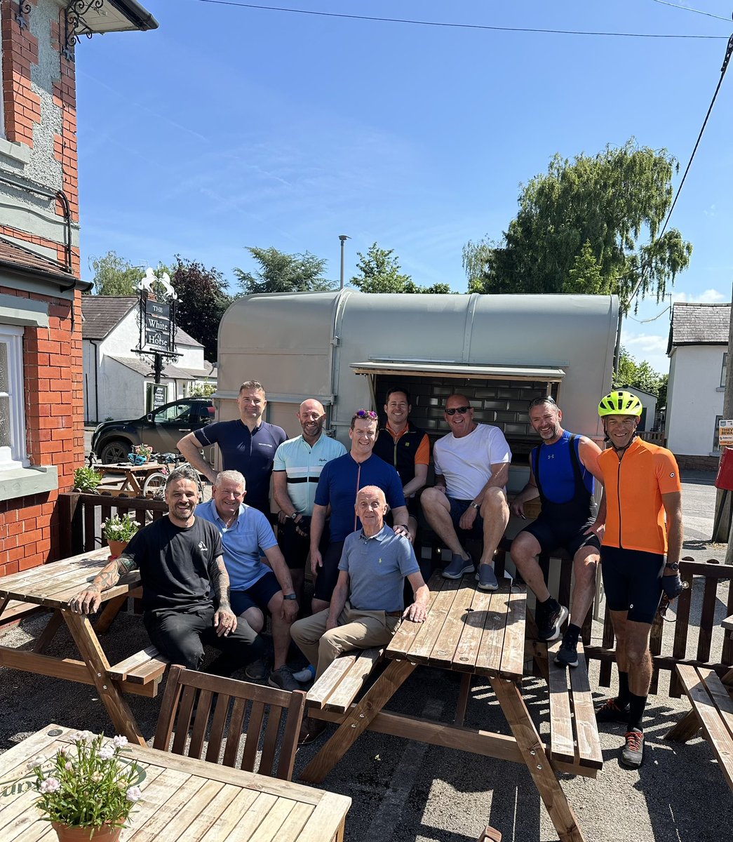 The White Horse Pub tweet media