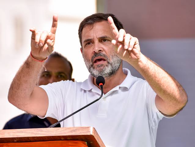 OwaisGandhi's tweet photo. 2024 #ExitPoll नहीं सिर्फ TRP चल रही है गोदी मीडिया की।
 इसको कहते हैं #modipoll https://t.co/CkN9Sekjth
