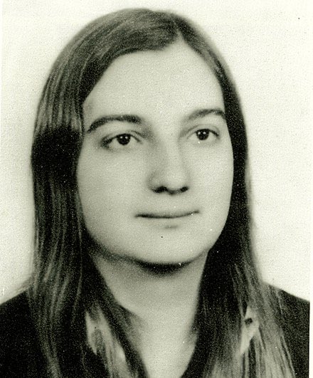 GLADYS DEL ESTAL. 45 URTE. 
AITORTZA, EGIA, JUSTIZIA ETA ERREPARAZIOA NAHI DUGU! 
Fue asesinada de un disparo a bocajarro en la cabeza por la espalda por un Guardia Civil cuando participaba en la sentada de una manifestación ecologista pacífica en Tutera, Nafarroa.