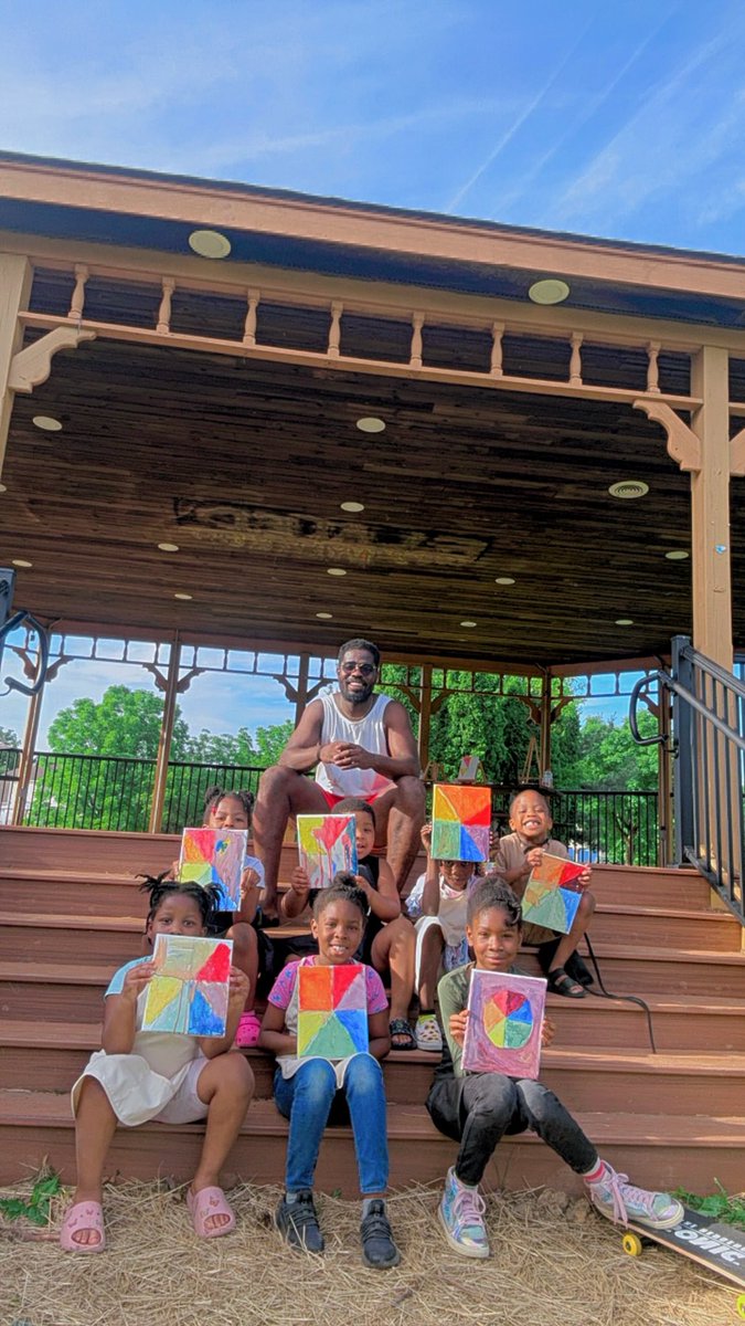 Official_clev's tweet photo. My fantastic 8 😅🎨🖼️ https://t.co/68lwUC2yI7