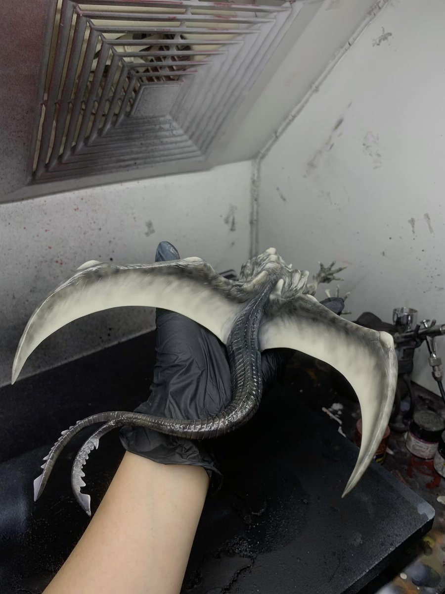 BeninsideAvt's tweet photo. Terror creatures from VHS Serise Vol.1
Bioraptor 1/6 (Resin Kit)
from Pitch Black (2000)
Sculpted by #Beninside
Painted by @paneawcolour
#Pitchblack #bioraptor #monsters #creatures #Kaiju #horrorfilm #conceptart #alien #xenomorph #resinkit #garagekit #modelkit https://t.co/nHRR4zAa4I