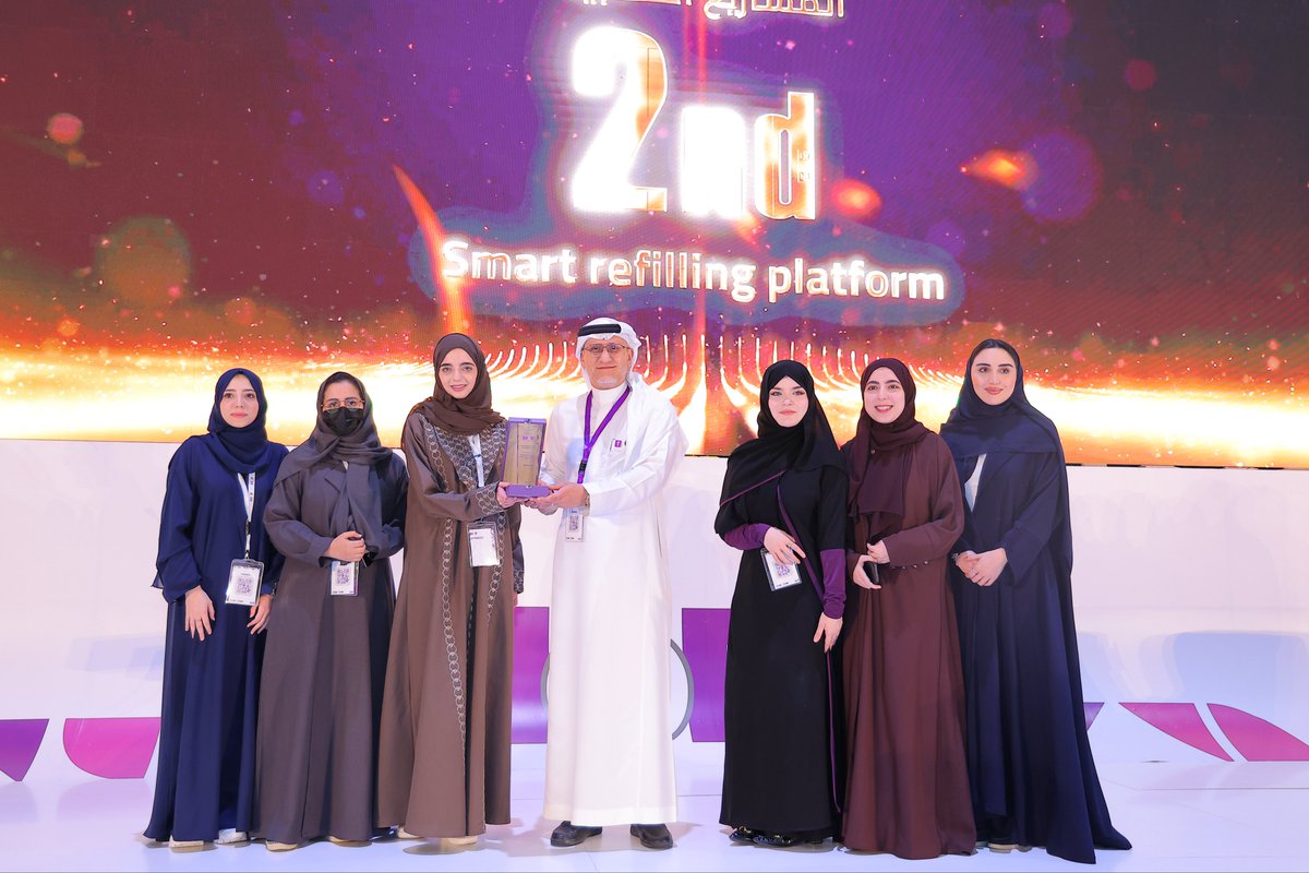 IHOPsa's tweet photo. ويزدهي المركز الثاني بإبداعٍ لا حدود له في مسابقة المشاريع الطلابية بمشروع Smart Refilling Platform 🎉

ألف مبارك للفريق المشارك وتمنياتنا لهم بالنجاح الدائم 👏🏻 https://t.co/5i1TwGaqhJ