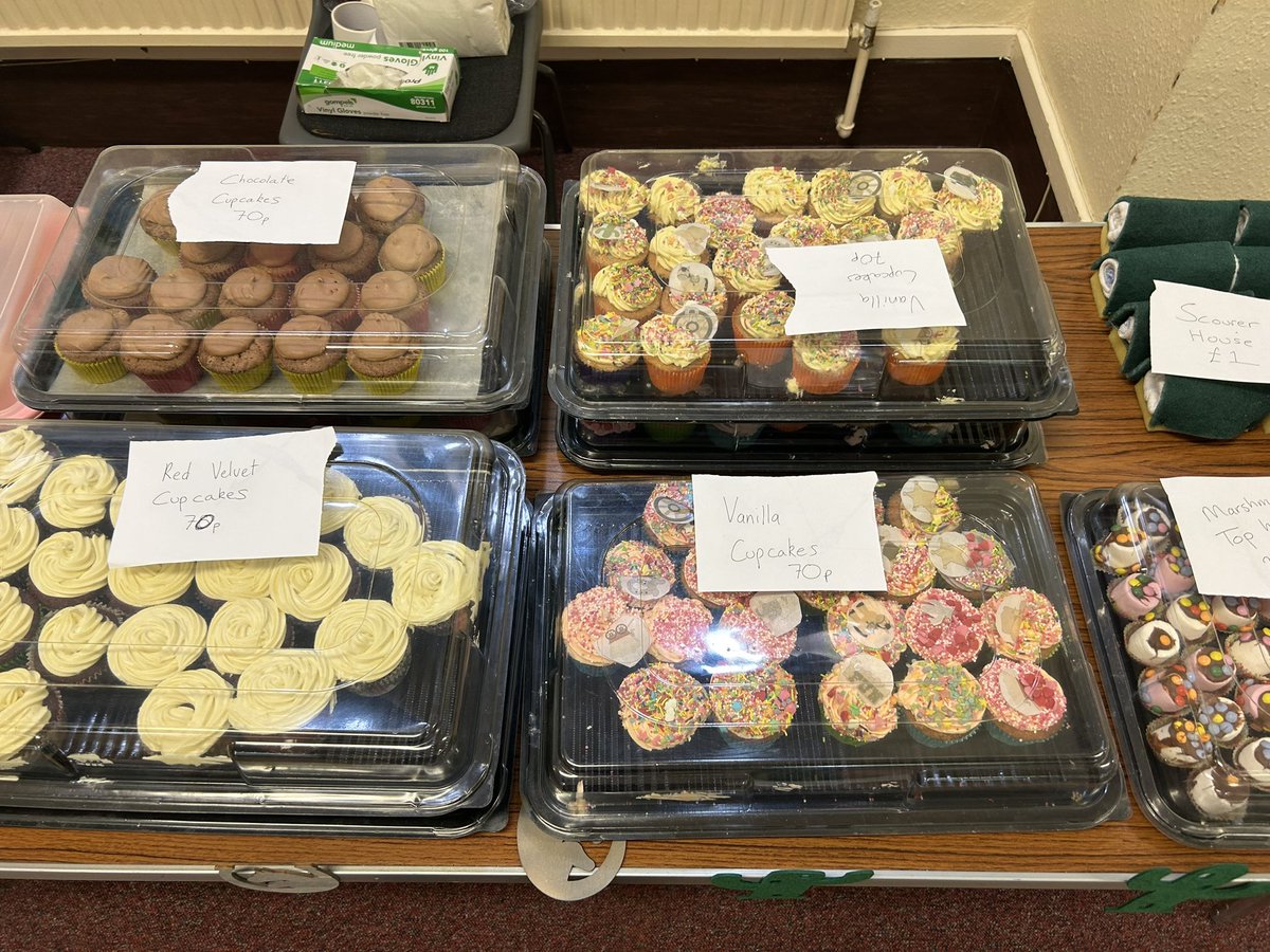 Laura Howat tweet media