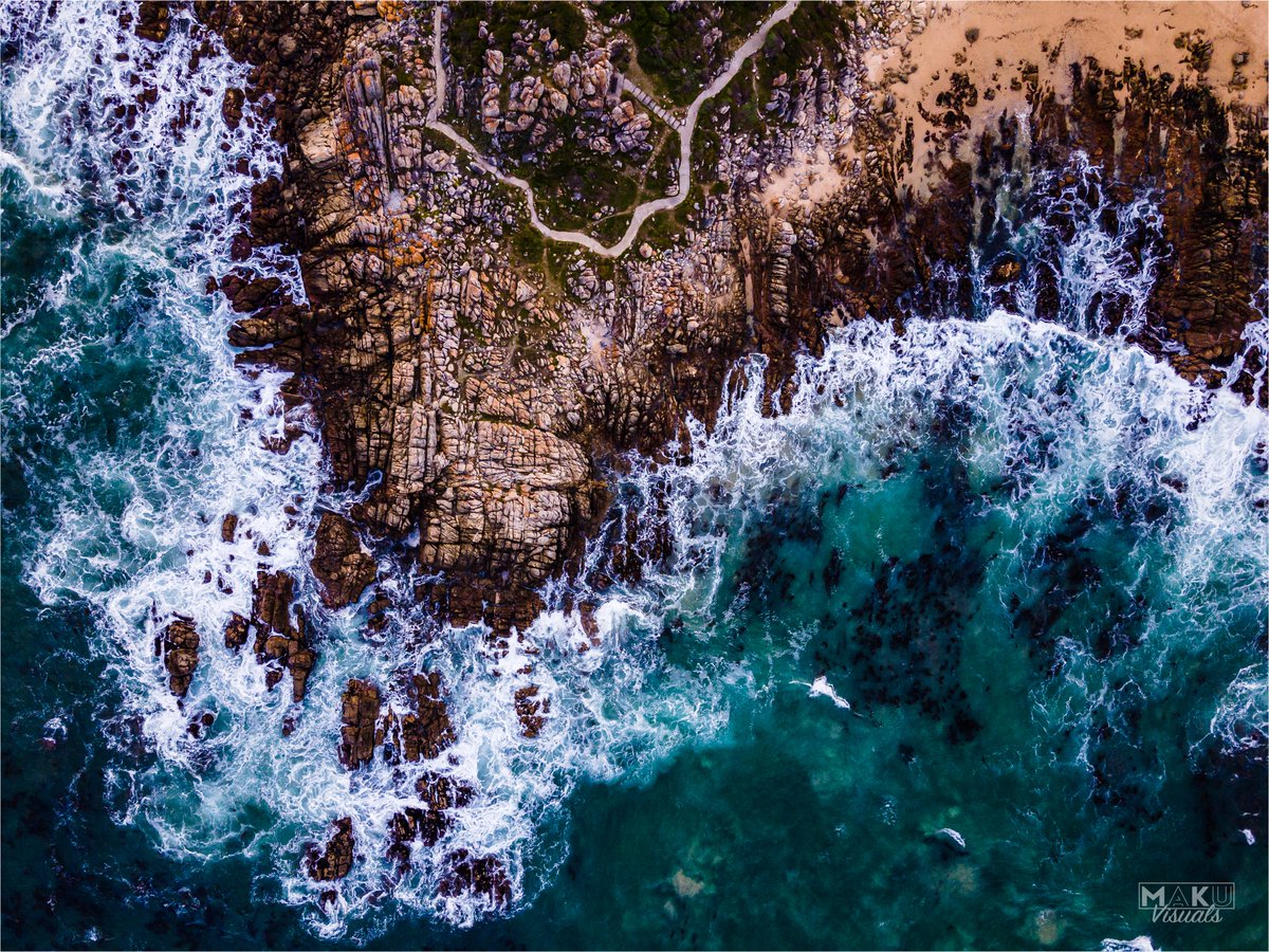 makuvisuals's tweet photo. Beautiful #Kleinmond yesterday, before the storm rolled in. Beach, lagoon, mountains, rugged coastline!
#MAKUvisuals #Overberg #Overstrand #CapeWhaleCoast #ThisIsSouthAfrica #SouthAfricaTourism #MeetSouthAfrica #SouthAfricaZA #VisitSouthAfrica #DJI #Aerial #aerialphotography https://t.co/0wwDv03GaF