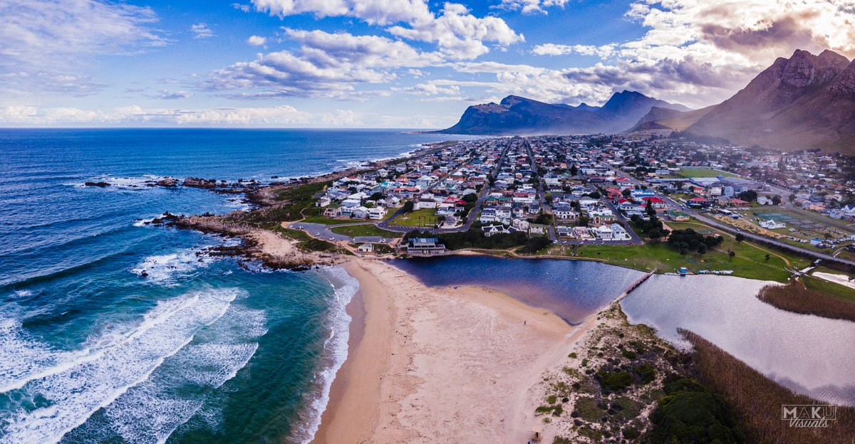 makuvisuals's tweet photo. Beautiful #Kleinmond yesterday, before the storm rolled in. Beach, lagoon, mountains, rugged coastline!
#MAKUvisuals #Overberg #Overstrand #CapeWhaleCoast #ThisIsSouthAfrica #SouthAfricaTourism #MeetSouthAfrica #SouthAfricaZA #VisitSouthAfrica #DJI #Aerial #aerialphotography https://t.co/0wwDv03GaF