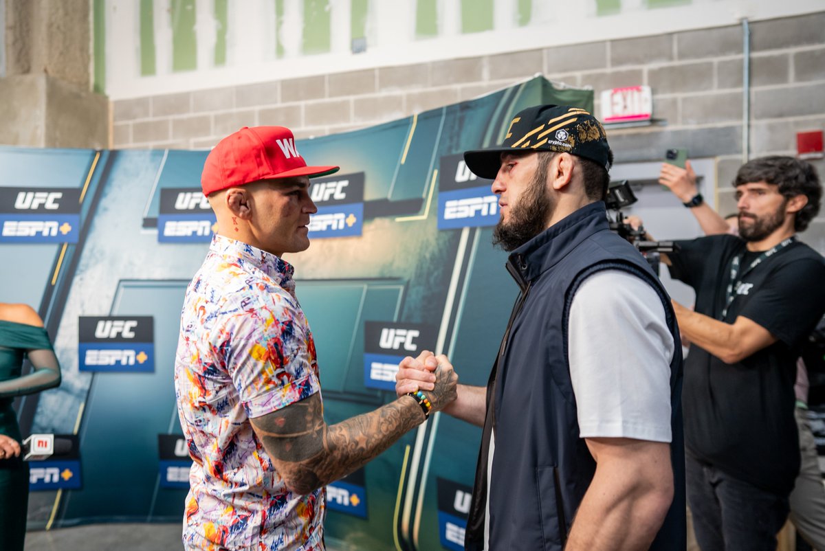 UFC tweet media