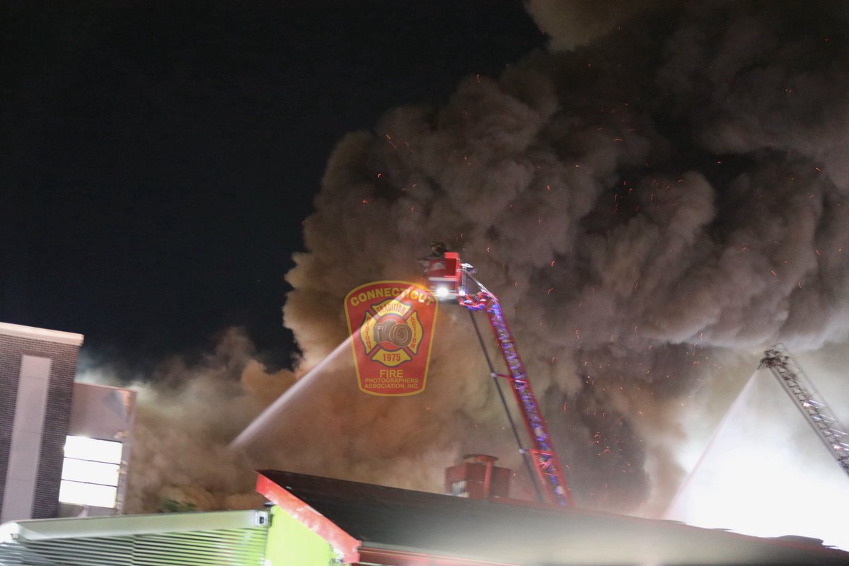ctfirephoto's tweet photo. UPDATE FROM PATERSON: CFPA member Chris Clarke @FirstDuePhotog reports a 7th alarm has been transmitted as firefighters continue to battle heavy fire conditions in a 2story mixed occupancy #paterson #patersonfire @PatersonFire https://t.co/JSgp7hE8D3