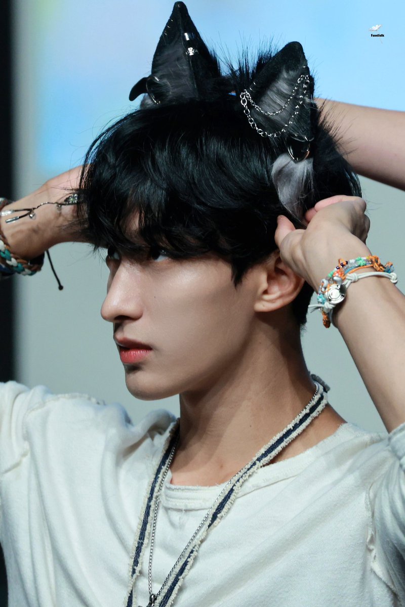 deekaynose's tweet photo. #세븐틴 #도겸 https://t.co/rSb9uolkyu
