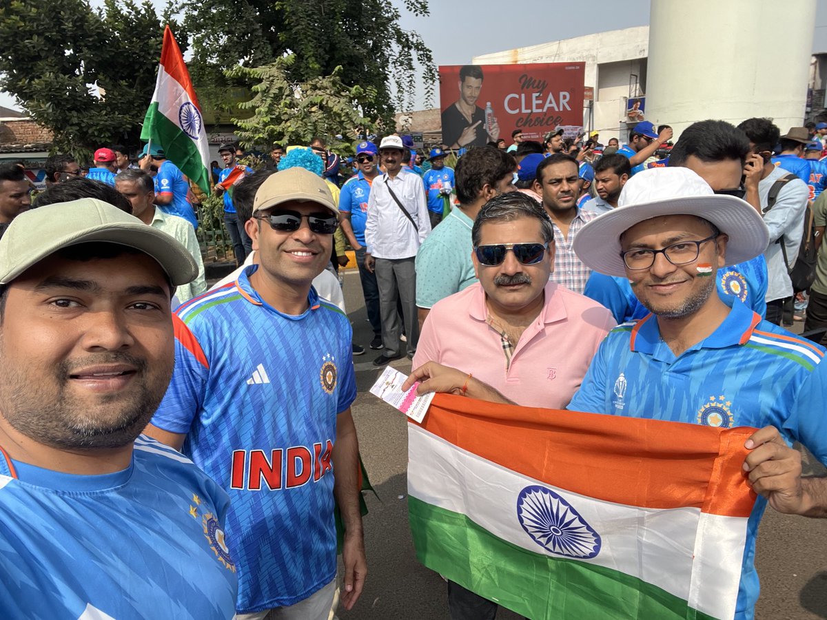 jagad89's tweet photo. Happy Birthday ⁦@AnilSinghvi_⁩ https://t.co/q75xhPEvdD