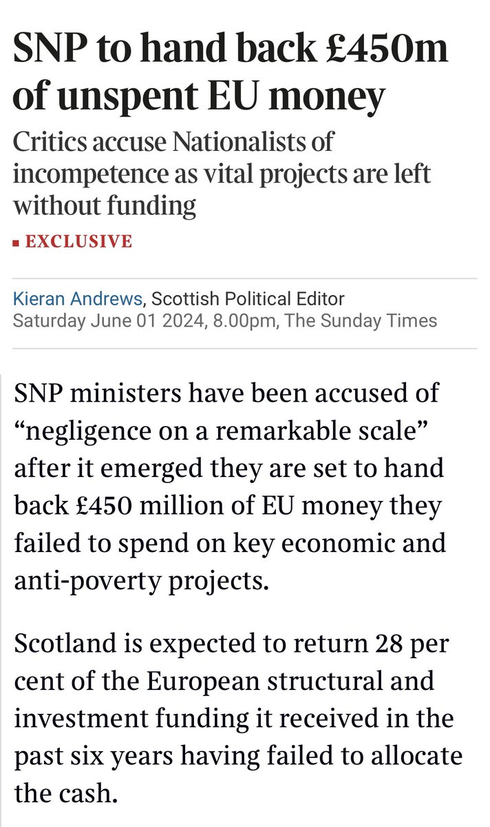 RussellFindlay1's tweet photo. 🔻SNP ministers to return UNSPENT £450million to EU.

🔻Every penny should have been used to fight poverty, boost the economy and improve education.

🔻Scotland must get rid of these incompetents before they inflict any more damage.

#SquanderForScotland
Today’s @timesscotland 👇 https://t.co/zNFnS4XVHl