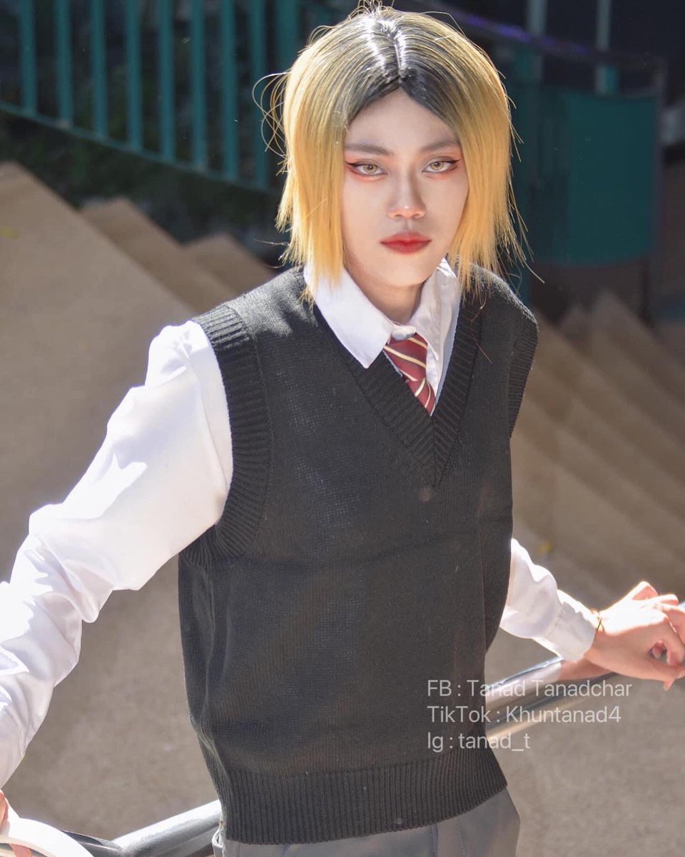 tanad_t's tweet photo. "Let's compete in another unforgettable race!!" 
   
                   NekomaVsKarasuno 

Haikyu!! The Dumpster Battle
.
.
.
.
Cosplay : me (Kenma : Haikyuu!)
#haikyuu #haikyu #ハイキュー https://t.co/RSGNJAY0lB